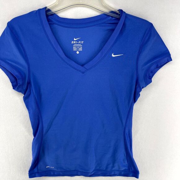Nike Dri-Fit V-Neck Athletic Tshirt Ladies Size S (4-6) White Embroidery‎ - Picture 5 of 10